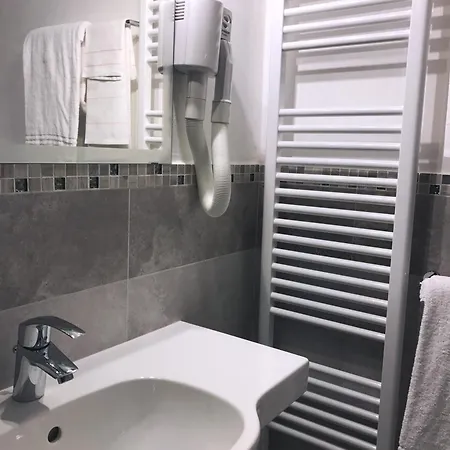 Zi Martino Hotel Castagneto Carducci