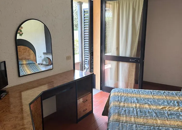 Zi Martino Hotel Castagneto Carducci